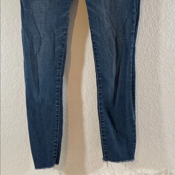 ABERCROMBIE & FITCH Mid Rise Super Skinny Ankle Denim Jeans Raw Hem Size 0 - Picture 3 of 8